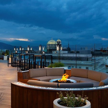 Hotel Hyatt Regency Sofia Esterno foto The Sky Bar