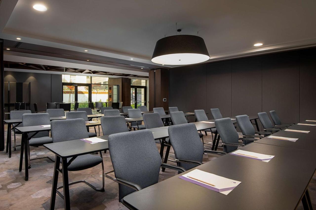 Hotel Hyatt Regency Sofia Esterno foto Meeting room