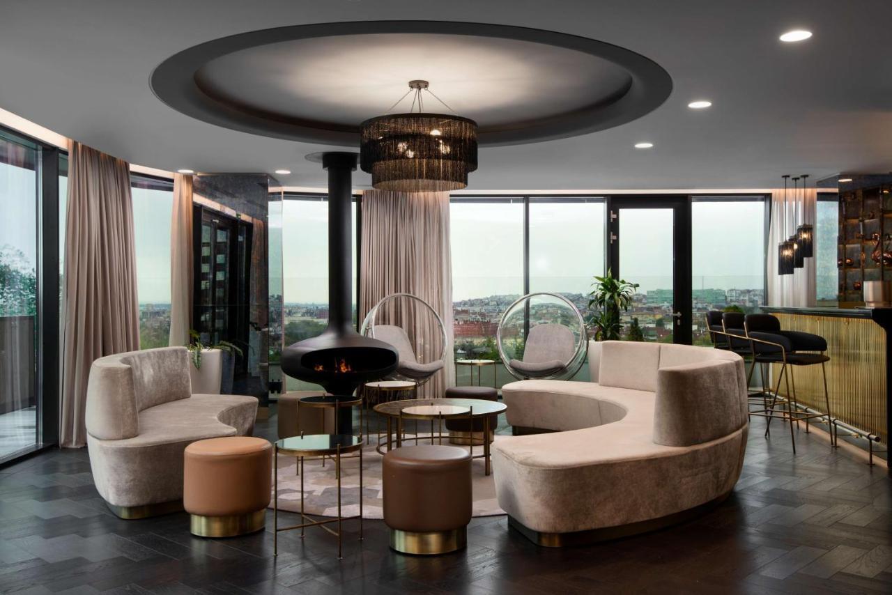 Hotel Hyatt Regency Sofia Esterno foto The Sky Bar