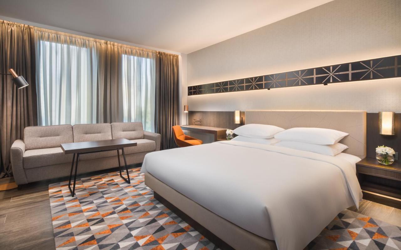 Hotel Hyatt Regency Sofia Esterno foto